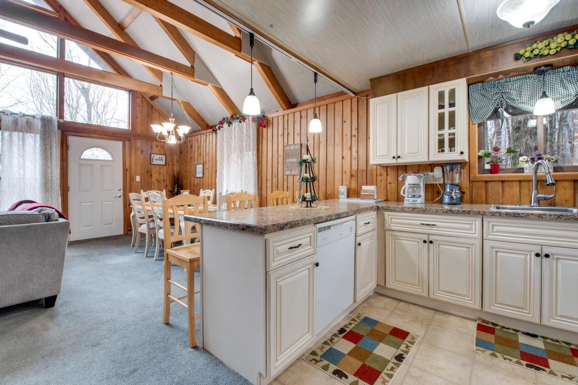 Gouldsboro Cabin With Fire Pit And Community Perks! Zewnętrze zdjęcie